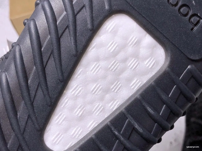 Static Boost 350 (Reflective) Black V2 Adidas Yeezy FU9007 - 0830